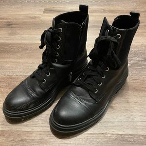 Circus by Sam Edelman Women's Giovanny Black Combat Boot - size 9
